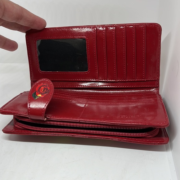 Shag Wear Canada Red Skull Candy Wallet GUC - Picture 4 of 6